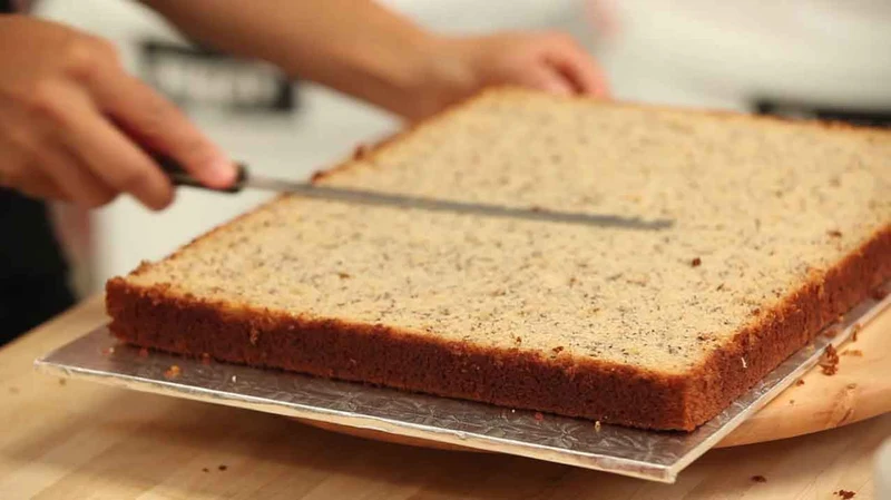 Yo's Banana Cake
