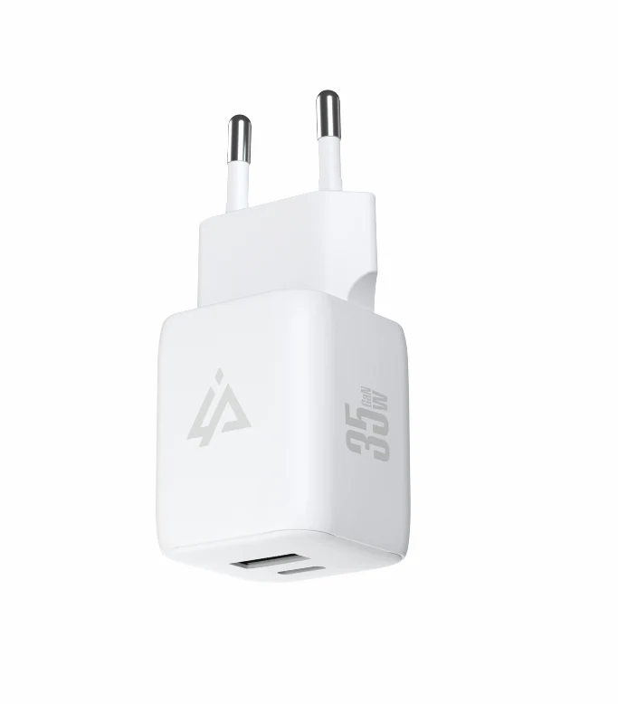 Adaptér USB iPEAX GaN USB/USB-C 90010131 White